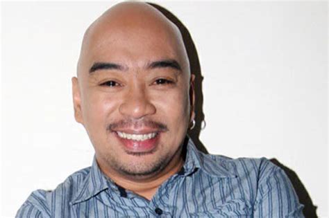 wally bayola.